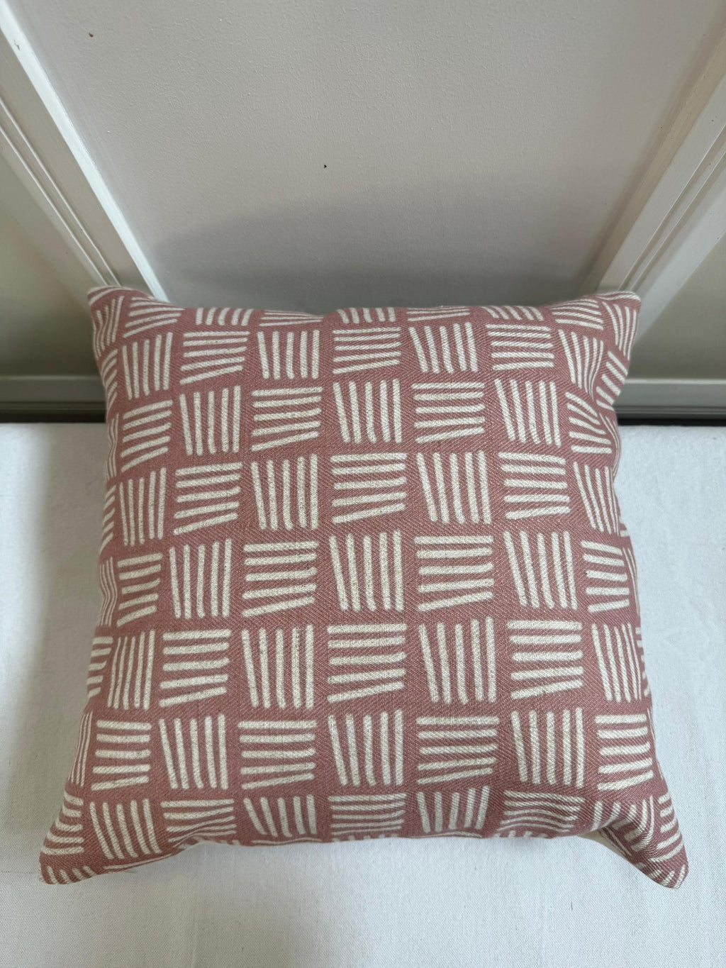 Dusty rose geometric cotton pillow cover - view 6