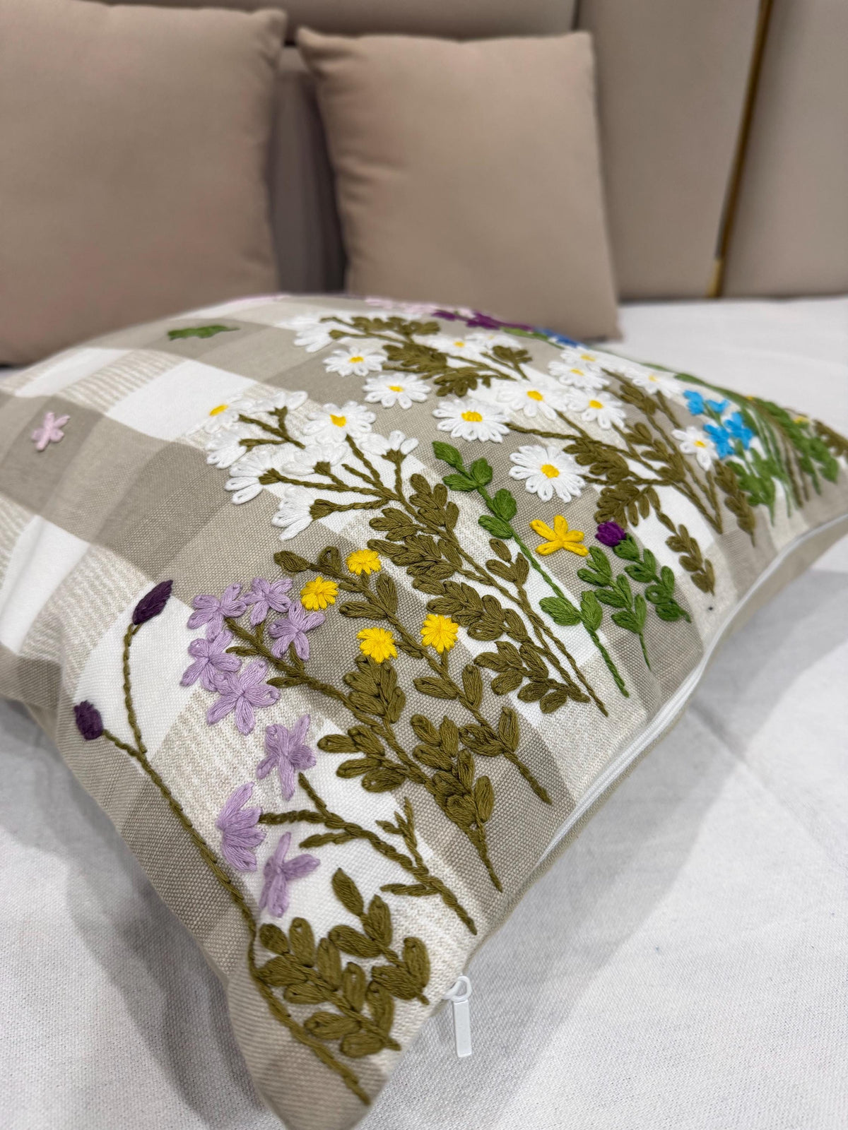 Embroidered floral boho cotton pillow cover, 18x18 inch - view 4