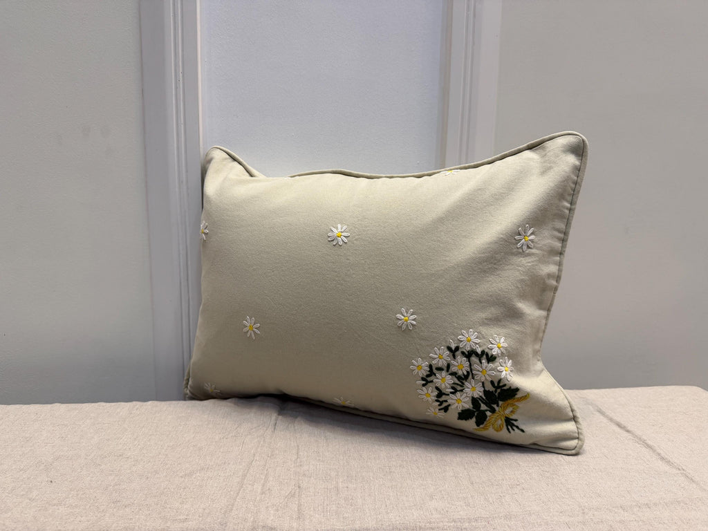 Embroidered floral boho pillow cover, 14x20 lumbar - view 10