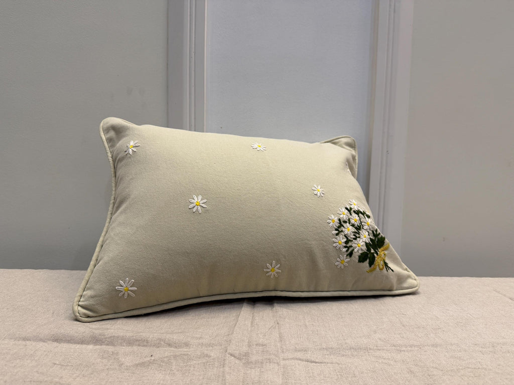 Embroidered floral boho pillow cover, 14x20 lumbar - view 7