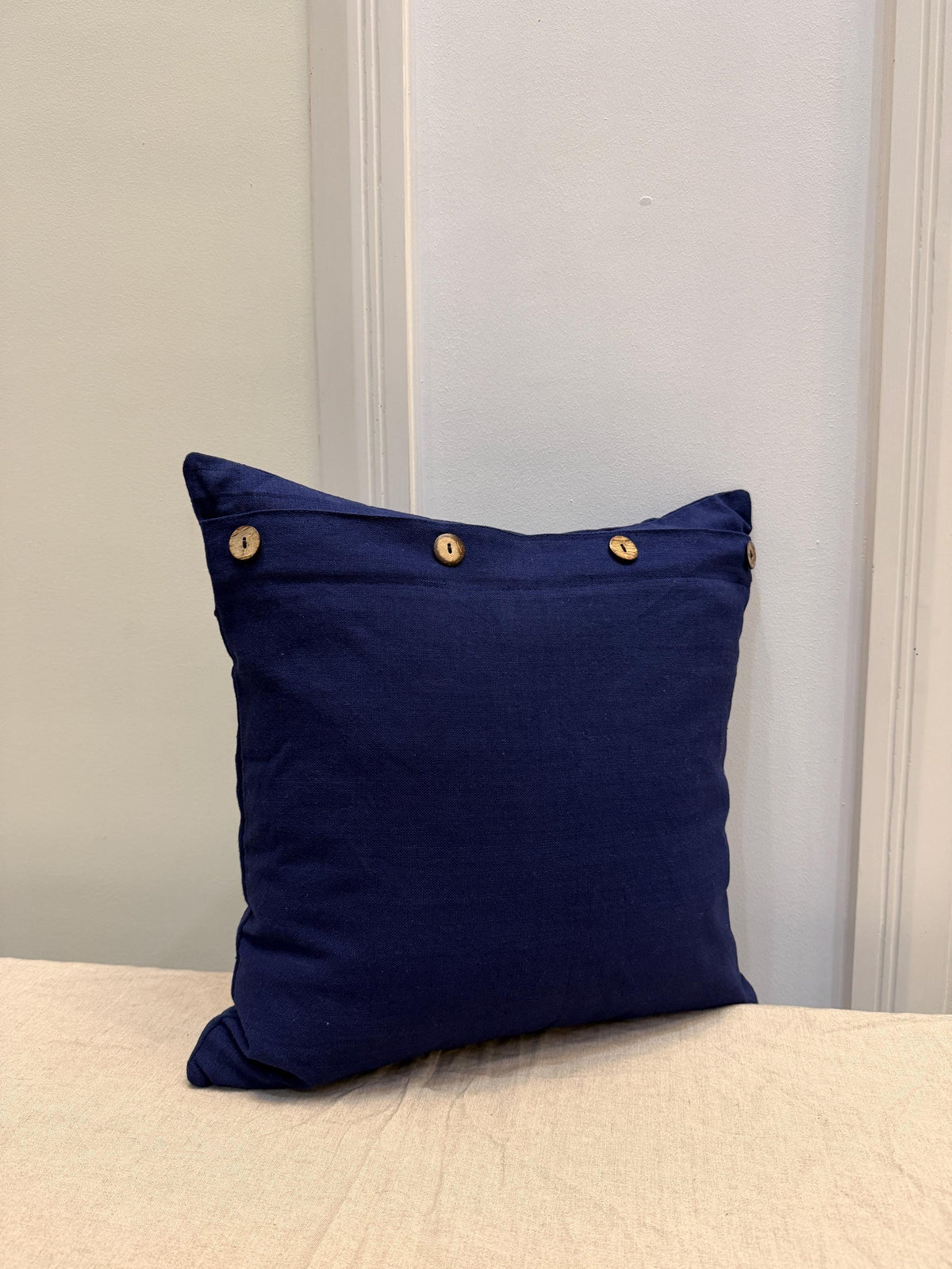 Navy blue linen pillow cover with wooden buttons - view 3
