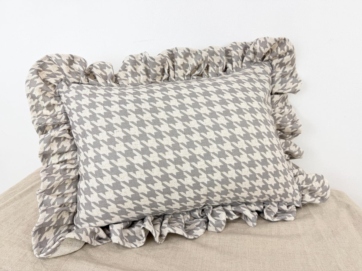 Ivory and grey houndstooth ruffled lumbar pillow cover