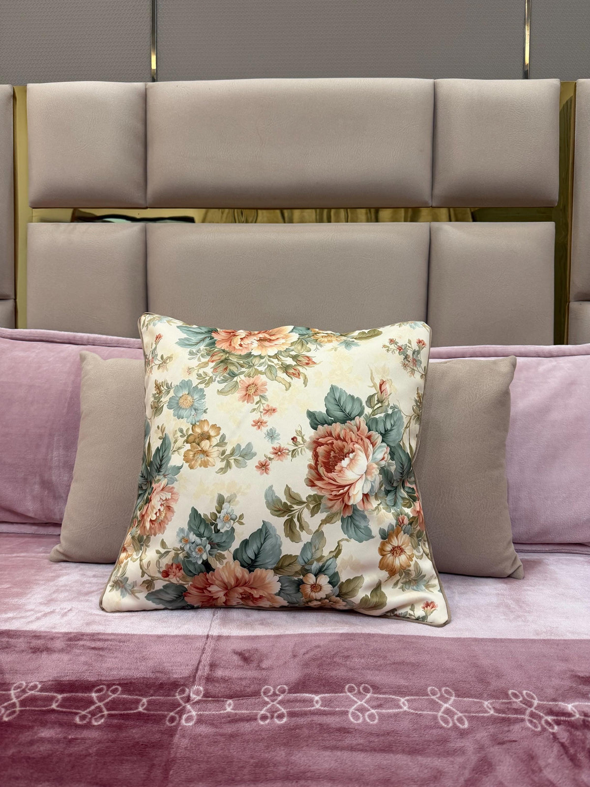Peachy rose and sage vintage floral pillow cover - view 2