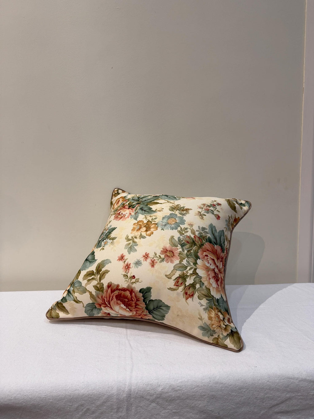 Peachy rose and sage vintage floral pillow cover - view 6