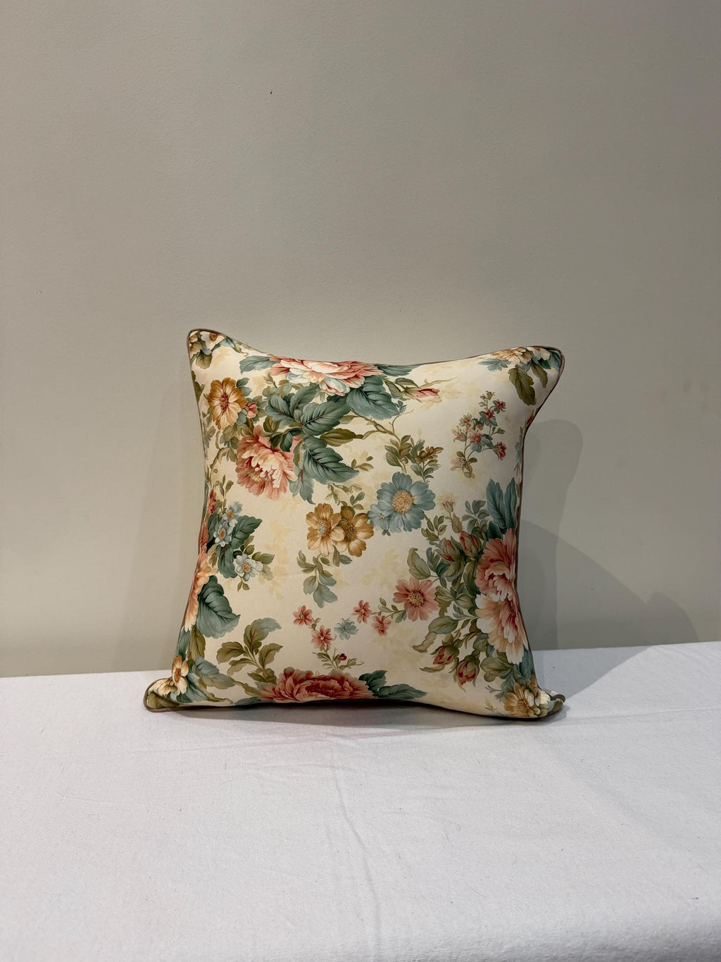 Peachy rose and sage vintage floral pillow cover - view 9